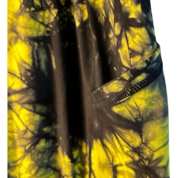 Torrid Neon Green & Black 3X Active Leggings & Sweatshirt - Picture 5 of 7